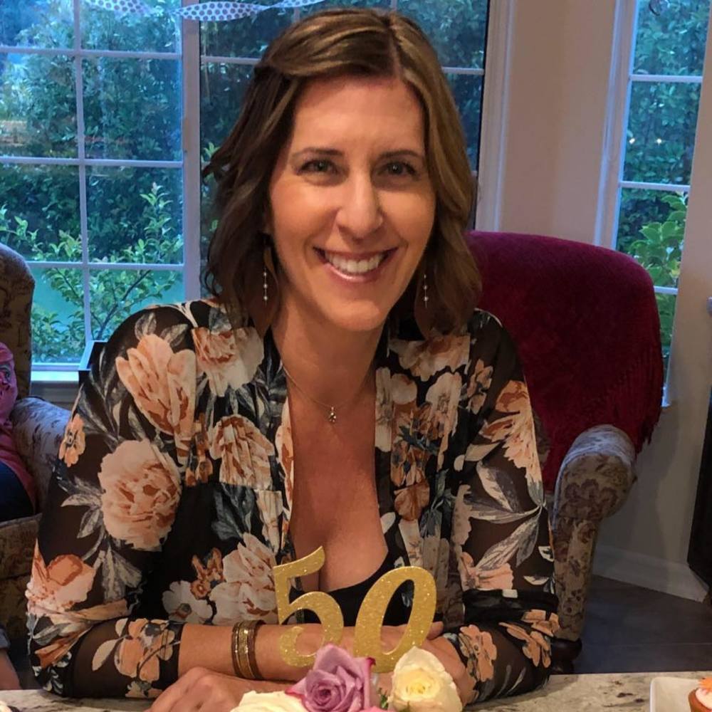 Meet your Posher, Mara